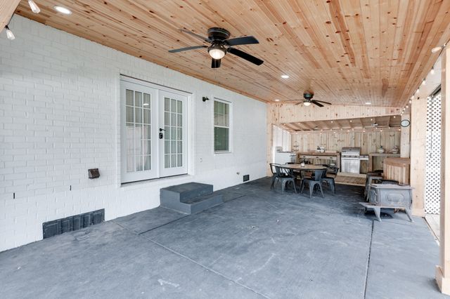 205 Church St, Portland, TN 37148