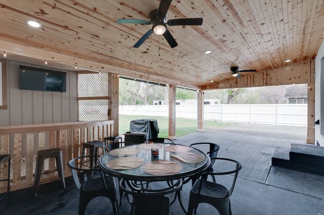 205 Church St, Portland, TN 37148