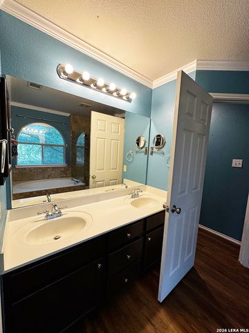3428 DARTMOUTH CV, Schertz, TX 78154