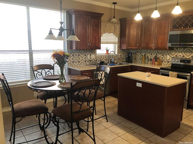 3428 DARTMOUTH CV, Schertz, TX 78154