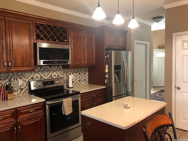 3428 DARTMOUTH CV, Schertz, TX 78154