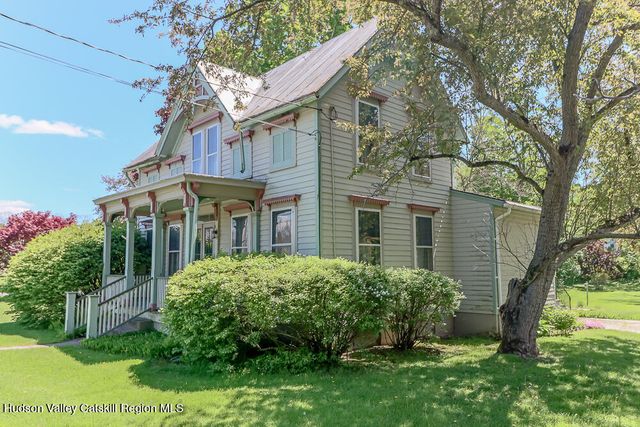82 County Road 26a, Stuyvesant, NY 12173