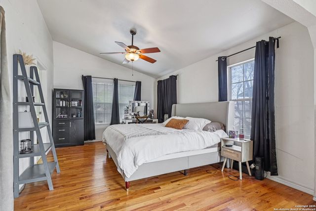 2709 Craig Pl, San Antonio, TX 78228