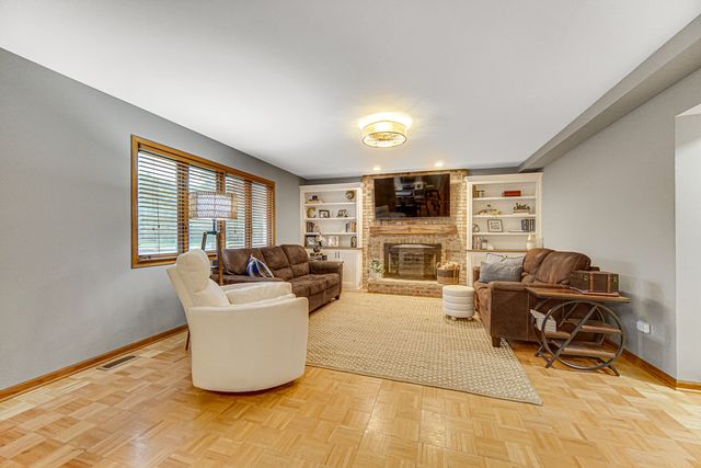 1960 Harvard Lane, New Lenox, IL 60451