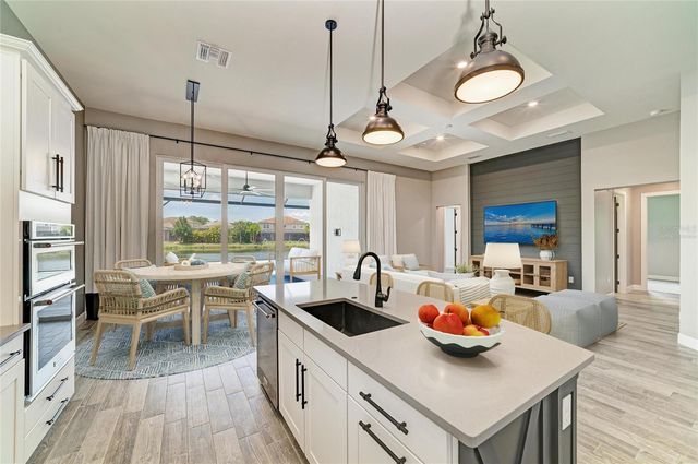 12151 CRANSTON WAY, Lakewood Ranch, FL 34211