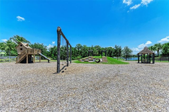 12151 CRANSTON WAY, Lakewood Ranch, FL 34211