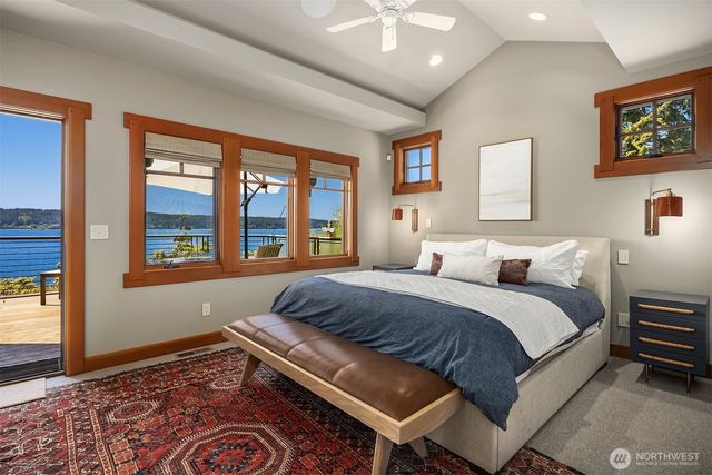 4174 Beach Drive, Freeland, WA 98249