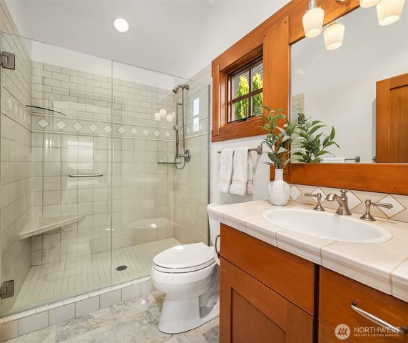 4174 Beach Drive, Freeland, WA 98249