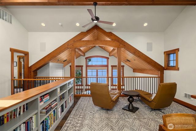 4174 Beach Drive, Freeland, WA 98249