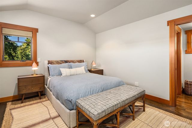 4174 Beach Drive, Freeland, WA 98249