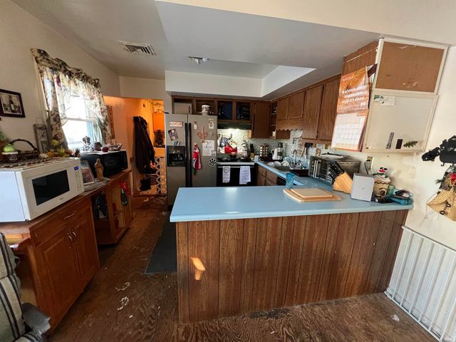 10116 Yoder Road, Yoder, IN 46798