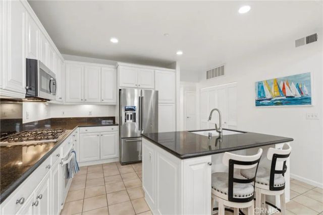 1400 E Ocean Boulevard East 2403, Long Beach, CA 90802