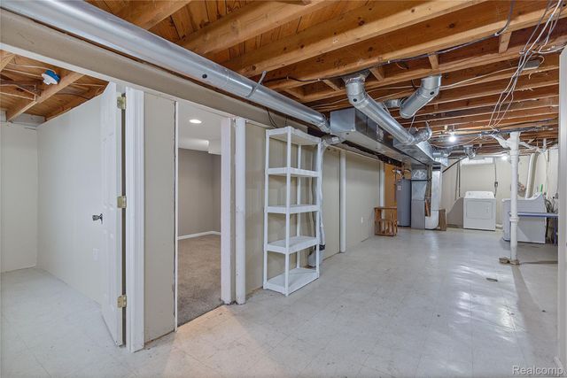 28222 Bohn Street, Roseville, MI 48066