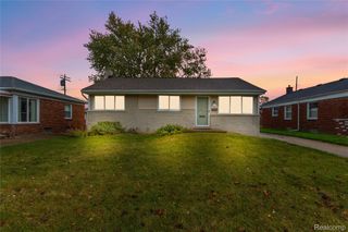 28222 Bohn Street, Roseville, MI 48066