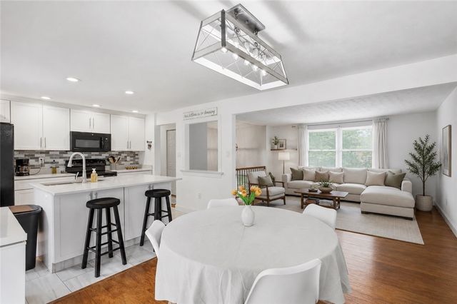 4332 Ridgepath Drive, Fairborn, OH 45424