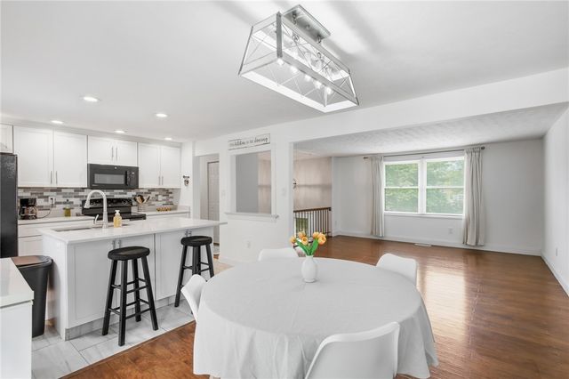 4332 Ridgepath Drive, Fairborn, OH 45424
