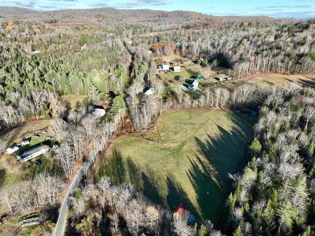 38 Zion Hill Road, Topsham, VT 05076