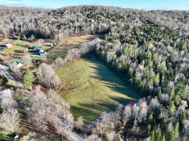 38 Zion Hill Road, Topsham, VT 05076