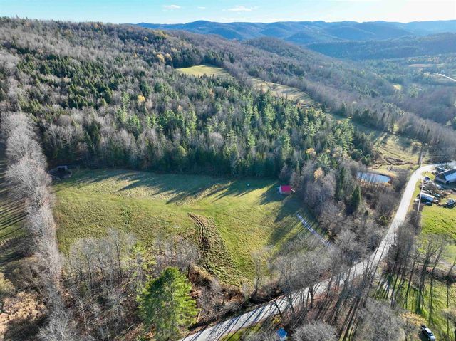 38 Zion Hill Road, Topsham, VT 05076