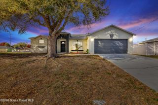 903 Raleigh Road SE, Palm Bay, FL 32909
