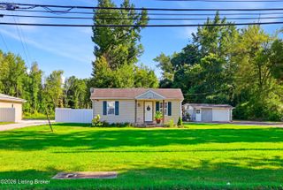 1802 Rangeland Rd, Louisville, KY 40219