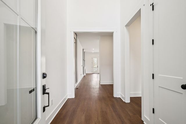 2213 18th Ave, N, Nashville, TN 37208