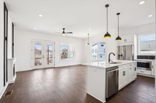 2213 18th Ave, N, Nashville, TN 37208