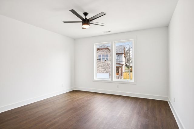 2213 18th Ave, N, Nashville, TN 37208