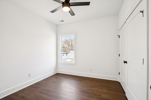 2213 18th Ave, N, Nashville, TN 37208