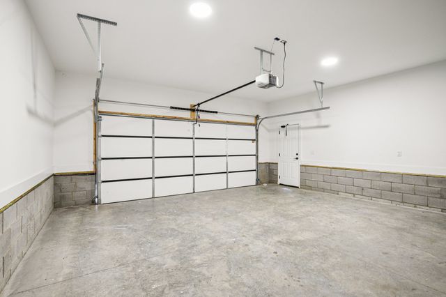 2213 18th Ave, N, Nashville, TN 37208