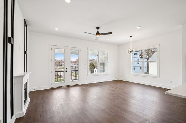 2213 18th Ave, N, Nashville, TN 37208