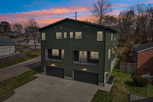 2213 18th Ave, N, Nashville, TN 37208