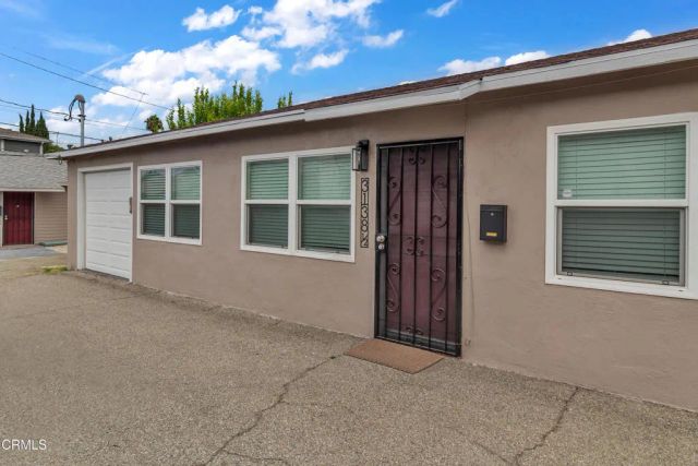 3136-3138 Casitas Avenue, Los Angeles, CA 90039