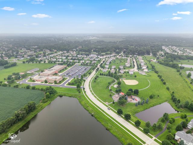 1499 Orchid Street, Yorkville, IL 60560