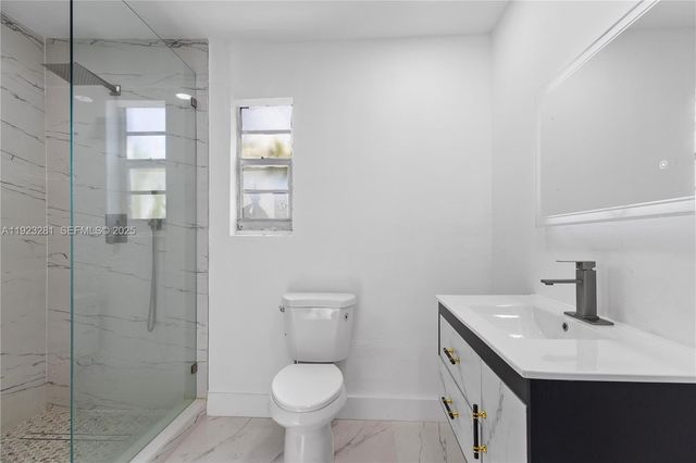 4030 NW 1st Ave, Miami, FL 33127