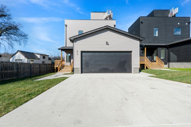 996 Douglas Ave, Nashville, TN 37206