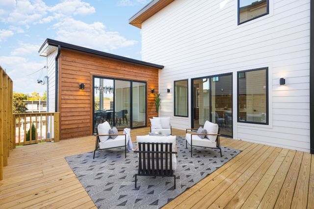 996 Douglas Ave, Nashville, TN 37206
