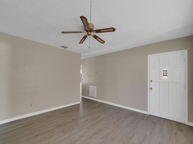 7907 Lockwood Drive, Fort Pierce, FL 34951