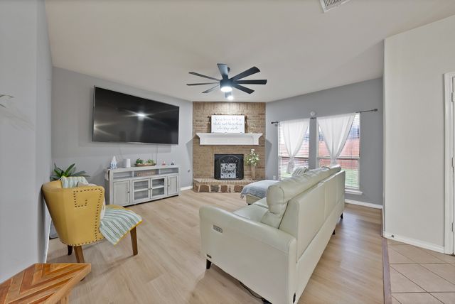 3822 Spring Run Lane, Melissa, TX 75454