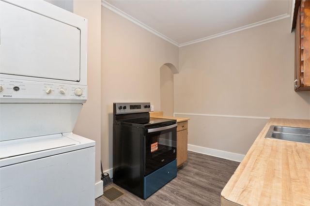 11 Danforth Street, Rochester, NY 14611