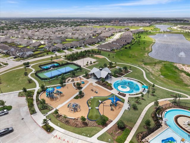8111 Blue Fish Drive, Cypress, TX 77433