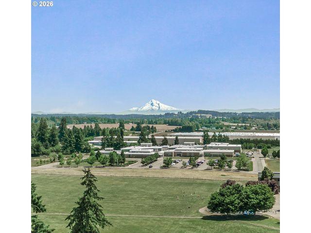 1418 Se 8TH Ave, Canby, OR 97013