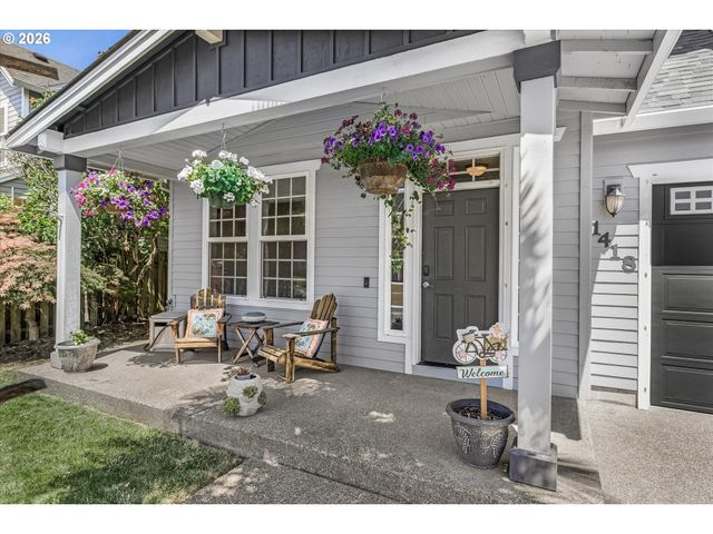 1418 Se 8TH Ave, Canby, OR 97013