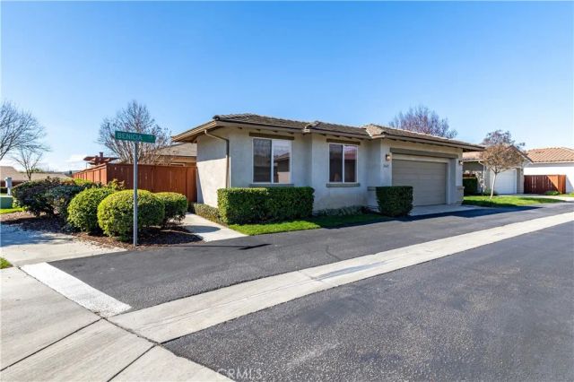 2662 Benicia, Paso Robles, CA 93446