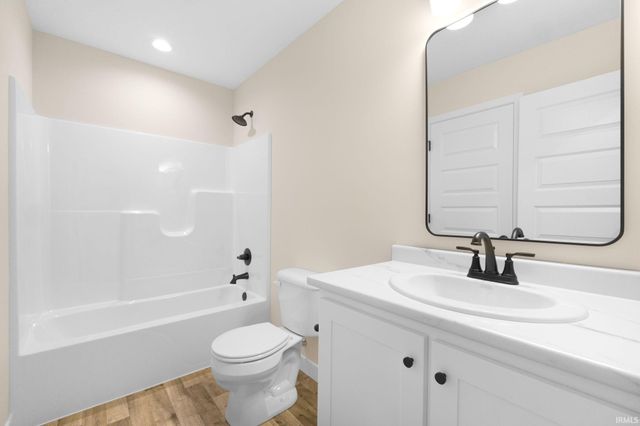 4841 Whittlebury Drive, Fort Wayne, IN 46818