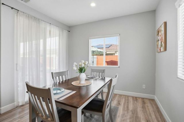 618 Machado Street, Los Banos, CA 93635