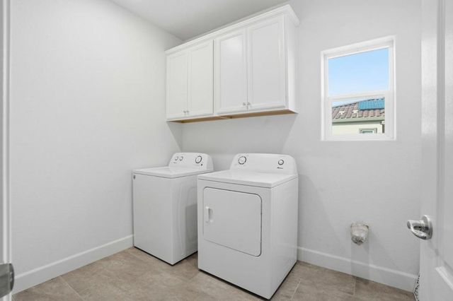 618 Machado Street, Los Banos, CA 93635