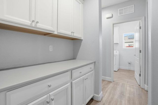 618 Machado Street, Los Banos, CA 93635