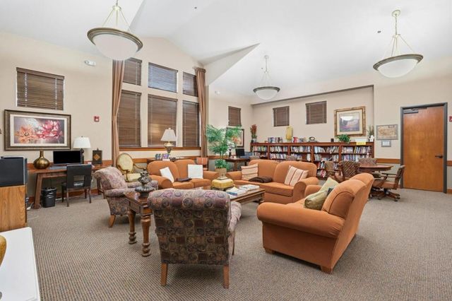 618 Machado Street, Los Banos, CA 93635