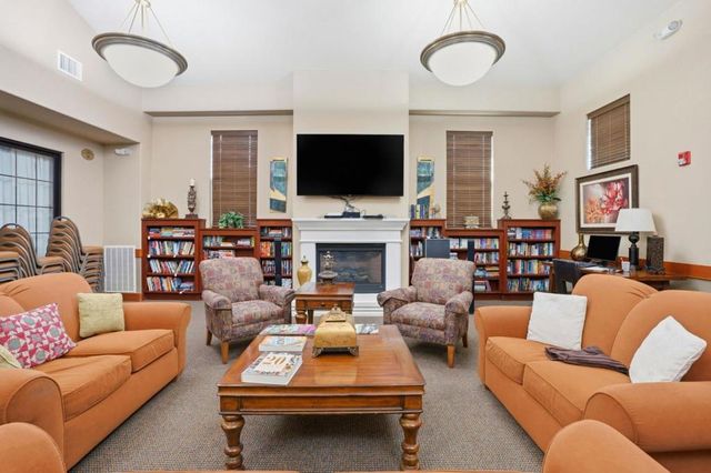 618 Machado Street, Los Banos, CA 93635